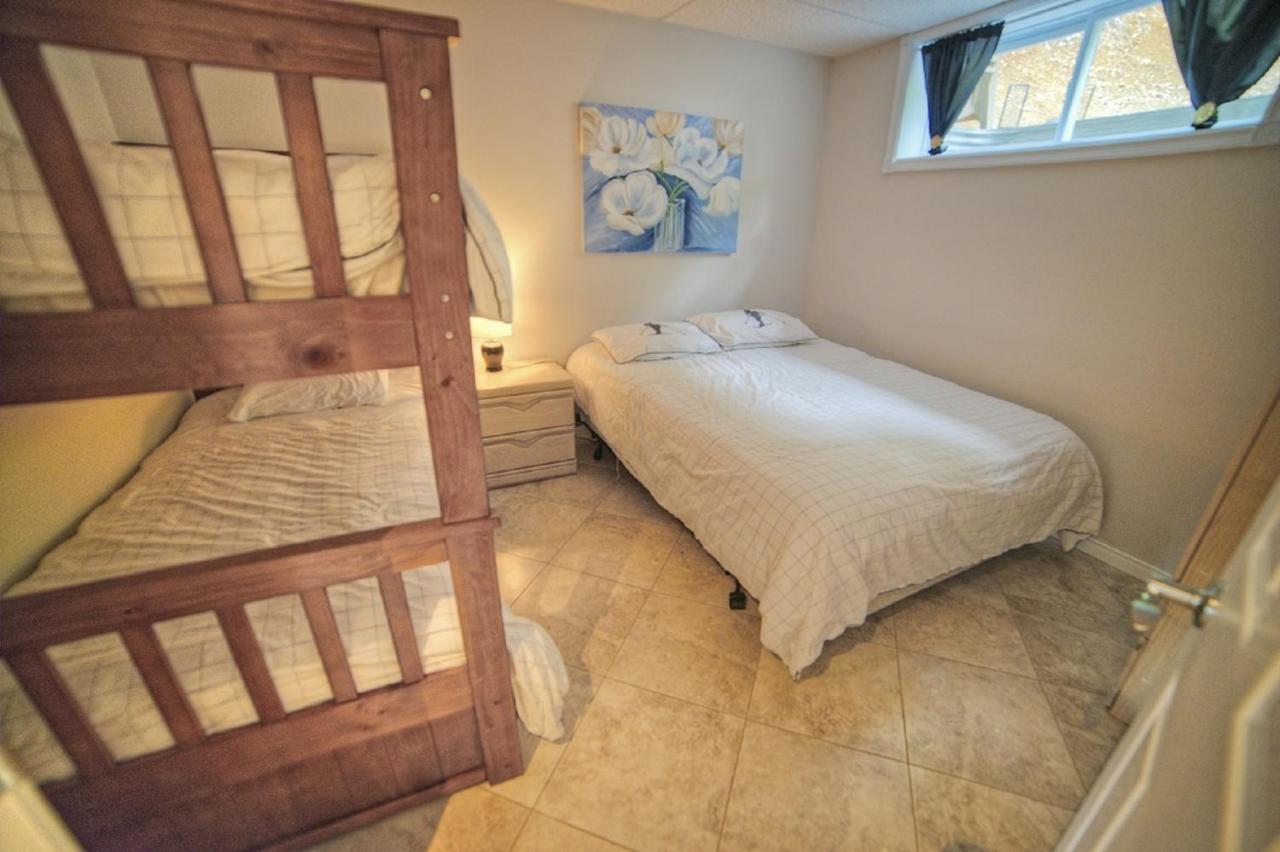 Chalet Potvin Bouchard LʼAnse-Saint-Jean Zewnętrze zdjęcie